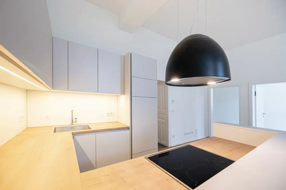Küchenmontage Wien und umbegung. U-Küche Montage in Wien – Professioneller Aufbau einer U-förmigen Küche durch erfahrene Monteure